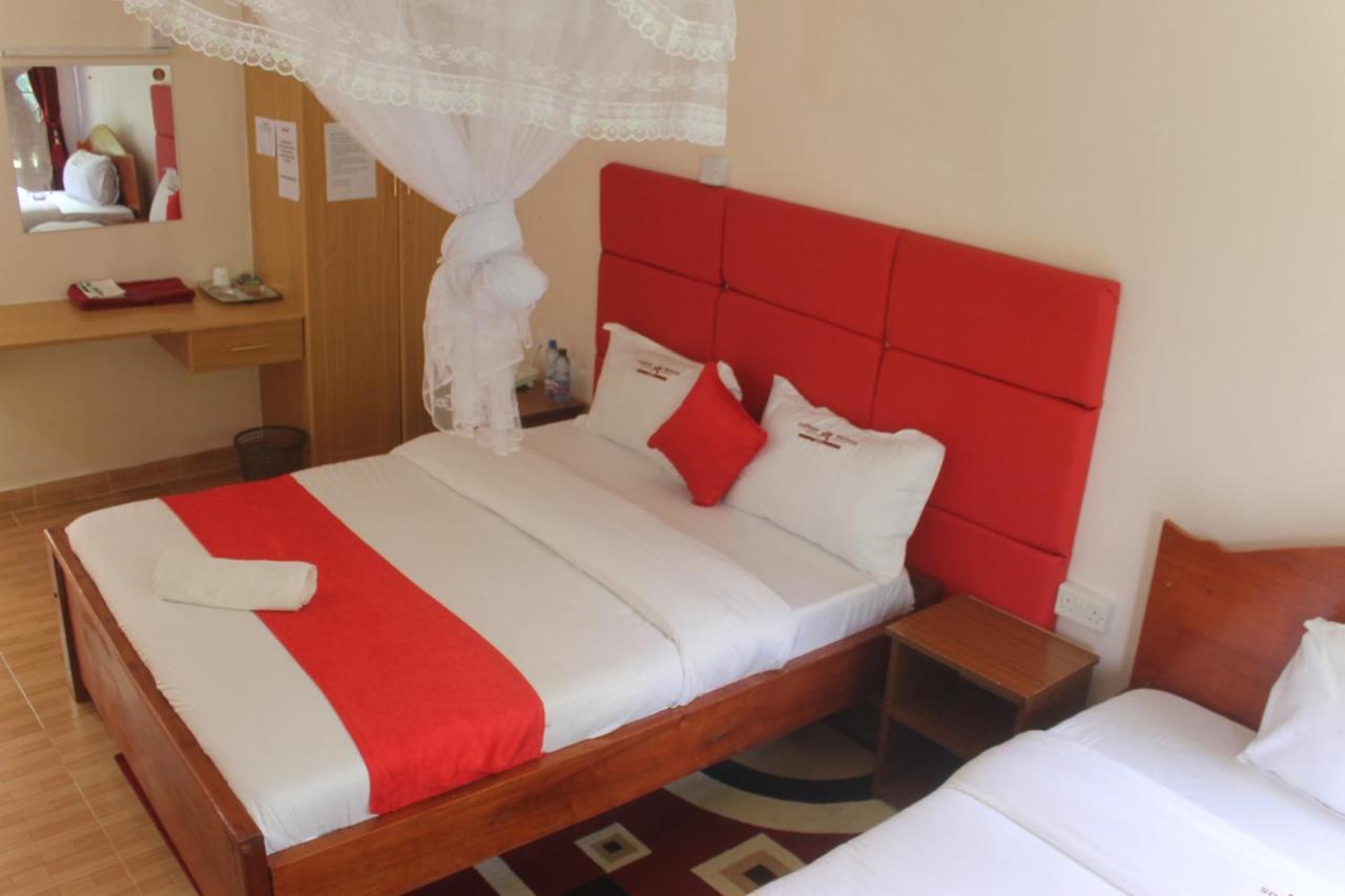 Vienna Woods Hotel 나쿠루 외부 사진