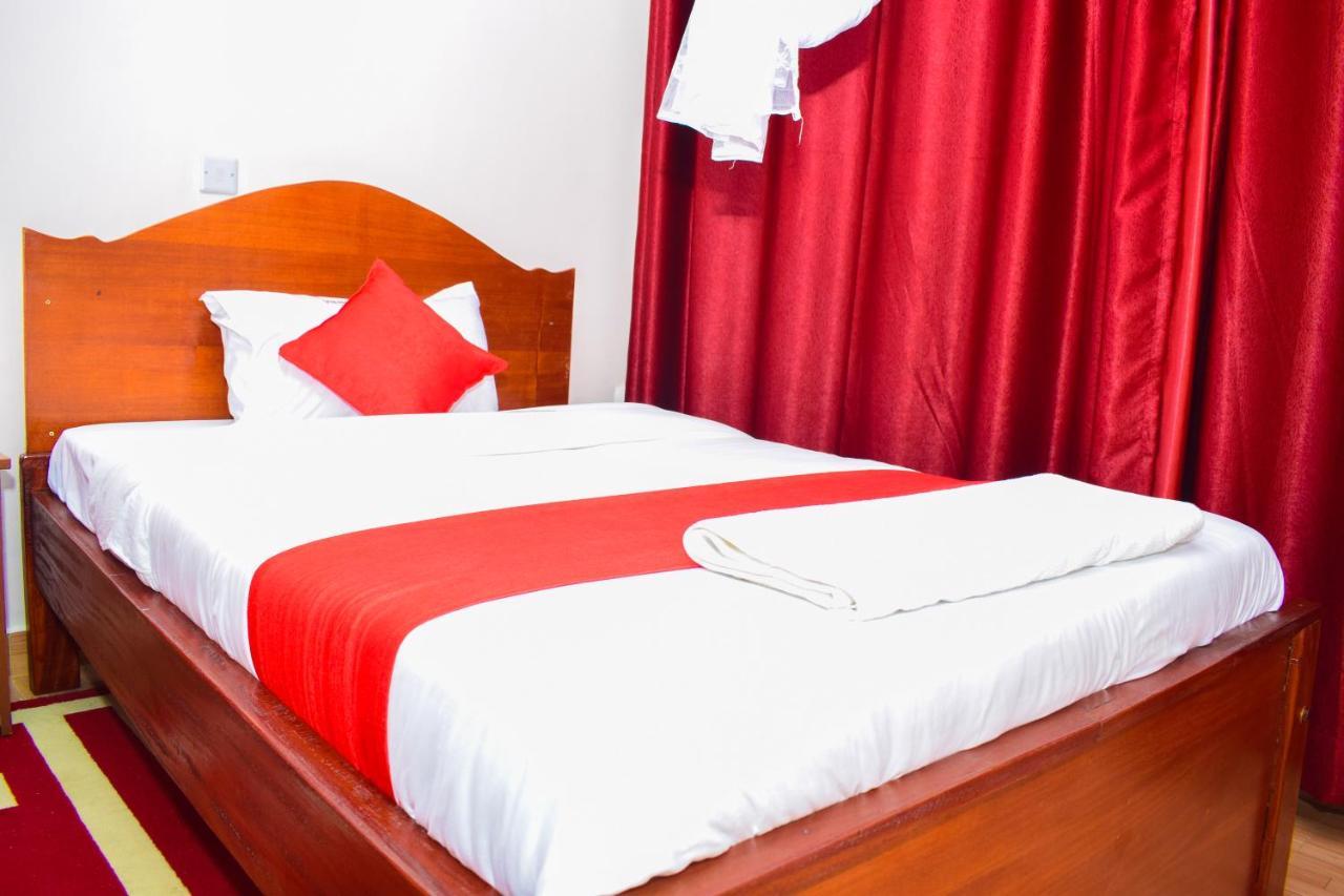 Vienna Woods Hotel 나쿠루 외부 사진